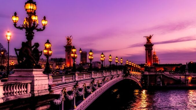 paris-2499022_960_720